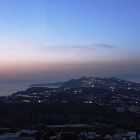 Villa Santorini 180 Degrees