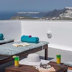 Villa Santorini 180 Degrees