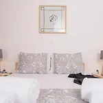 Villa Santorini 180 Degrees