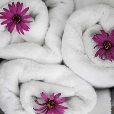 Santorini 180 Degrees فيلة