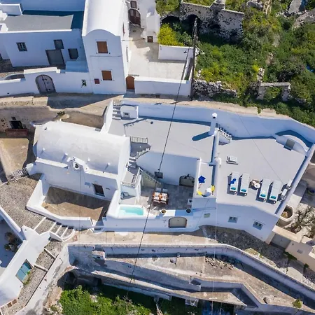 Santorini 180 Degrees Pyrgos Kallistis