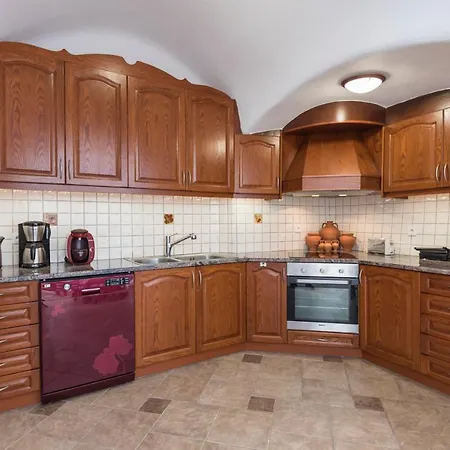 Santorini 180 Degrees Villa *