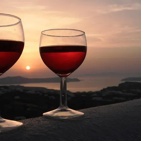 Santorini 180 Degrees Pyrgos Kallistis