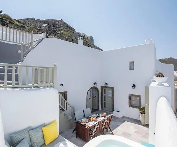 Santorini 180 Degrees 피르고스