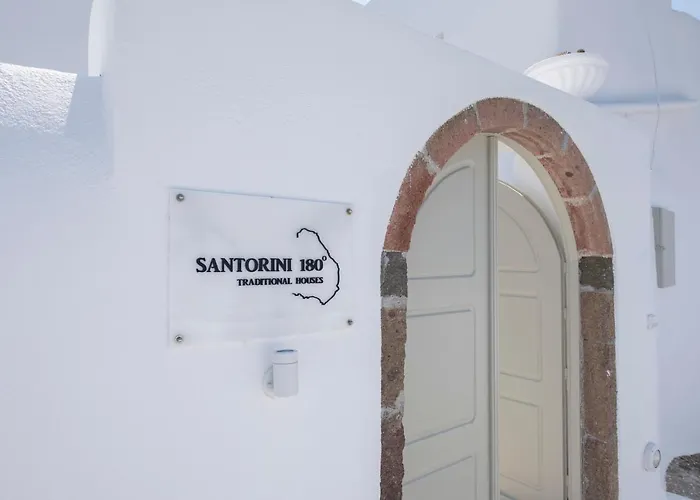 Santorini 180 Degrees * Pýrgos